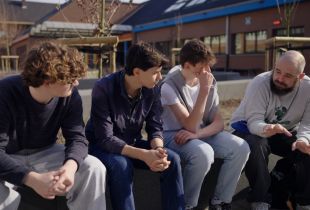 'Bockie Gaat Naar School' (Play)