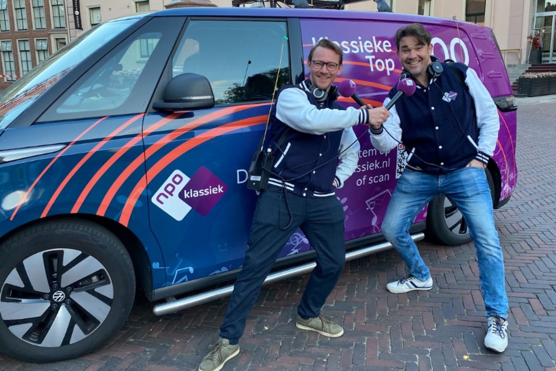 Van Friesland tot Maastricht: 'De Klassieke Top 400 Stembus' rijdt door het hele land om stemmen op 
