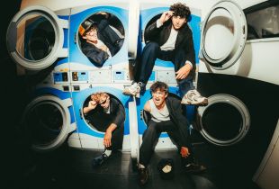 'A BORING YEAR' (VTM GO)